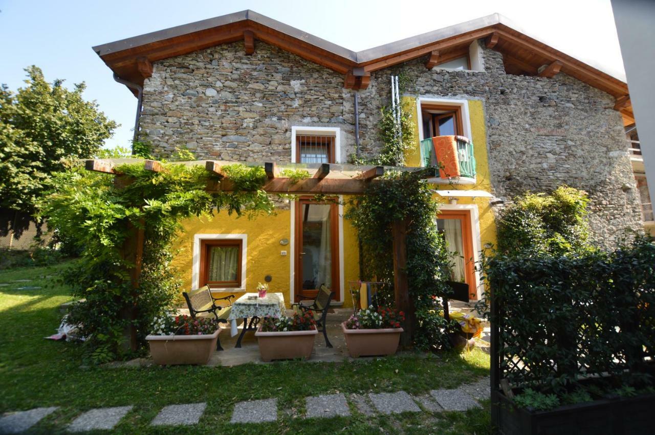 Rustico Giulietta E Romeo Villa Colico Exterior photo